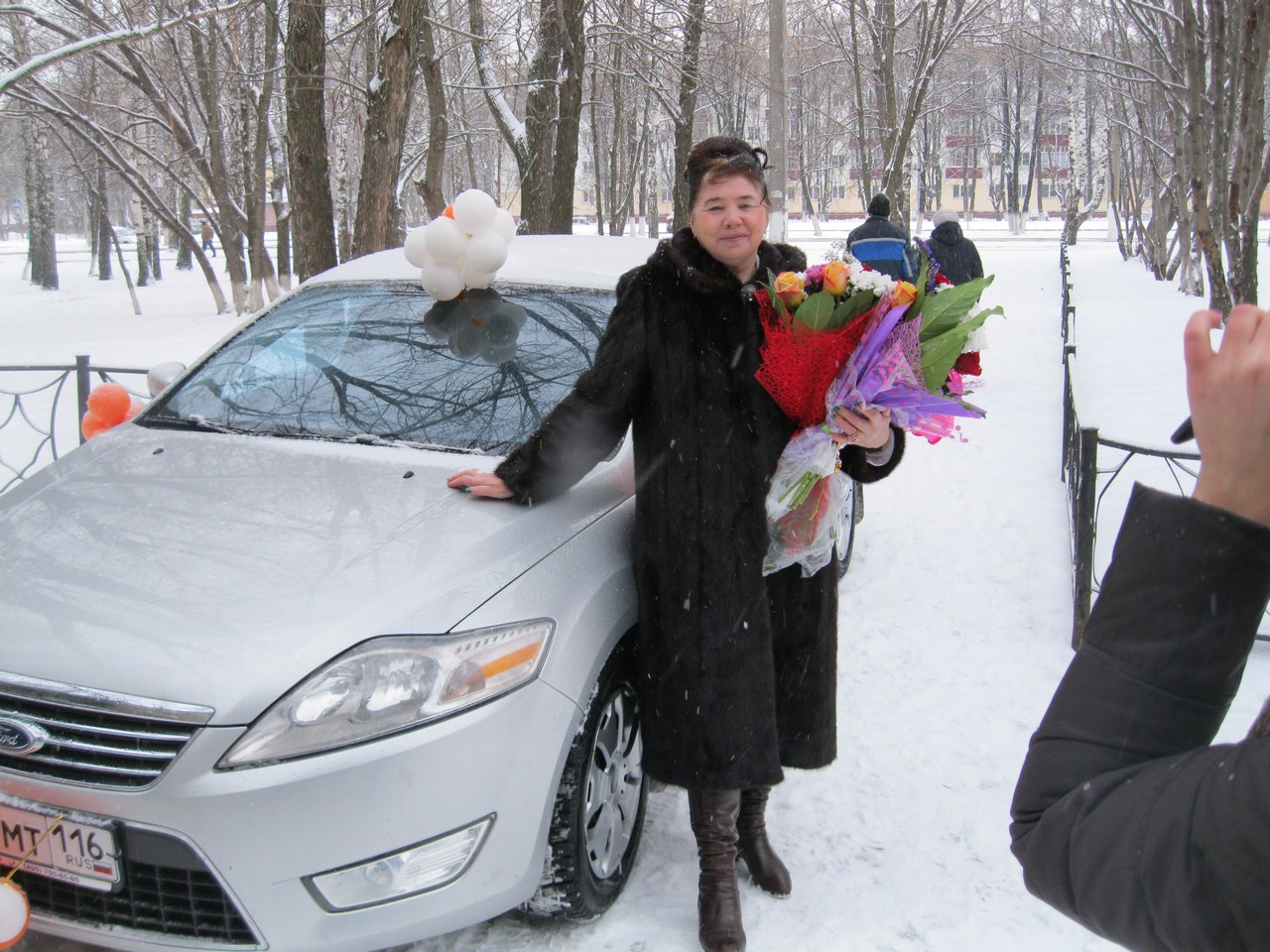Вручение Автомобиля Искандаровой Гулнур, г. Нижнекамск (декабрь, 2015)
